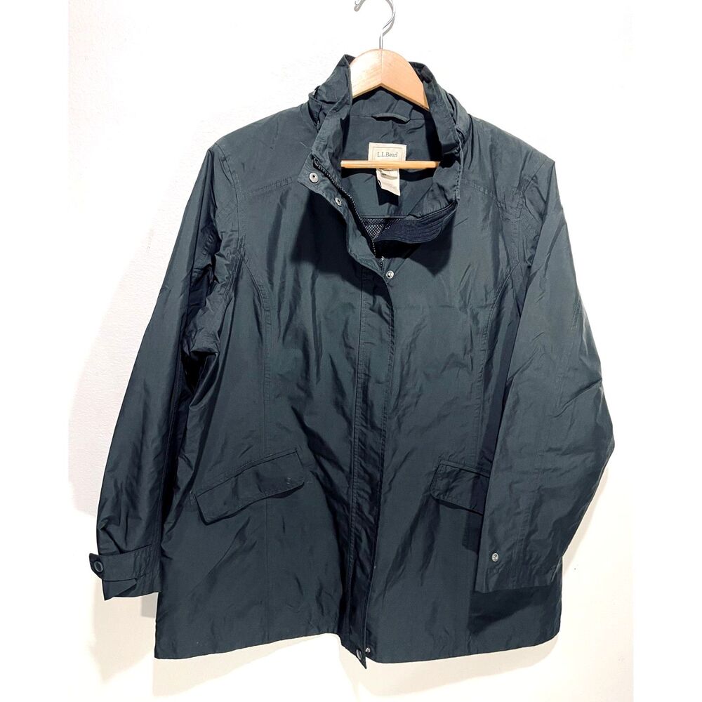 L.L. Bean jacket outdoor flare hem classic black nylon winter casual women's 1X